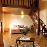 Luana Inn Holiday