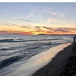 Incantevole, Casa Annetta 800 Mt Dal Mare