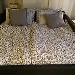 Jill&Jade'S Apartment