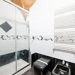 New Romantic Suite With Private Jacuzzi & Fast Wifi In Historic Center Of Grosseto