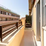 Livorno Central And Modern 2 Apts & 1 Room!