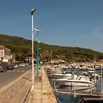 La Vecchia Scuola