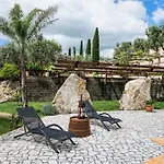 Il Giardino Dei Flintstones B&B
