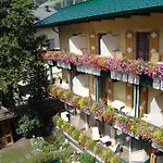 Hotel Cavallino Bianco - Weisses Roessl