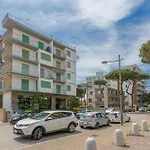 Lido Degli Estensi Seaview Apartment