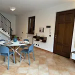B&B Dante - Near Rhofiera And Metro Station