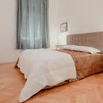 Eva Apartment