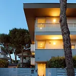 Villa Sonia A 300 M Dal Mare