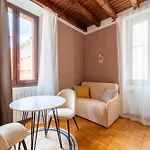 Bronze Studio In Como By Wonderful Italy