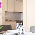 Urban 7 _ Suite In Centro