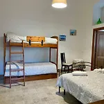 Mena Holiday House