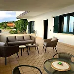 Villa Kiru