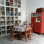 Quartieri'S House