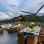 Casolare Dei Colli, Panoramic Private Pool, Lavish Interiors And A Gourmet Kitchen