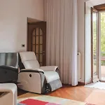La Casa Degli Sposi Con Garage