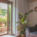 La Casa Degli Sposi Con Garage