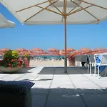 Albergo Punta De L'Est