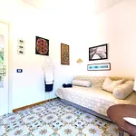 Mediterranea E Casa Del Capricorno