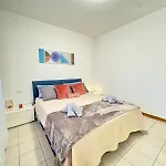 Moro House