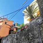 Cortile Di San Leo