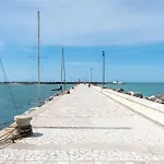Cute Flat Near The Beach With Parking