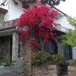 Villa Eli