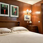 Casa Desi - Apartment In The City Center