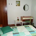 A Due Passi Dal Mare B&B