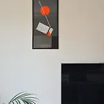 Meme'S House