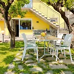 Maccale Ferienwohnung Am See