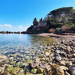 Lo Scorcio Sul Porto