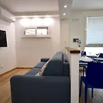 Nilos Apartment