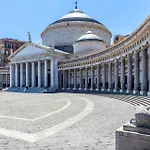 Stunning Apartment In Napoli With Wifi