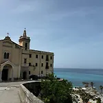 Tropeaview