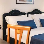 Hotel Stella