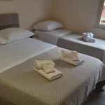 B&B Omnia Scilla