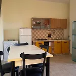 Montreal Flat Studio