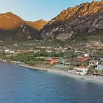 Hotel Du Lac