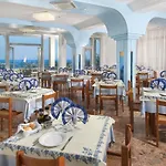 Strand Hotel