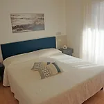 Residence La Rosa Di Nettuno