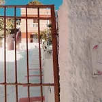 La Casa Rosa