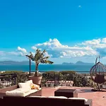 Panorama Love To Stay