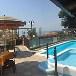 Casaleda, Delizioso Loft Fronte Lago