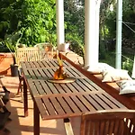 Lemon House - Near The Beach
