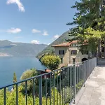 Apartament With Shared Pool And Parking! Lake View