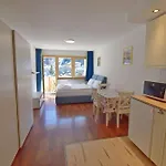 Emerald Studio Apartment
