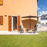 Villa Fontana W/ Private Garden