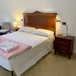 Casa Intera Con Terrazzo
