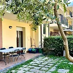Se097 - Senigallia, Bilocale Con Giardino