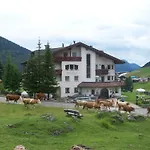 Garni Villa Erna